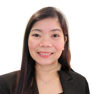 Headshot of master trader Grace Dugay